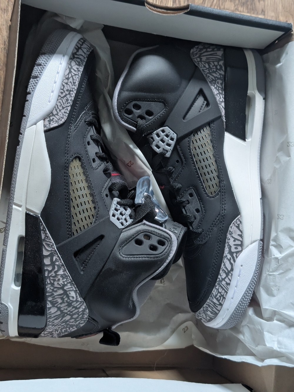 Size 9 - Jordan Spizike Black Cement - Brand New -315371-034